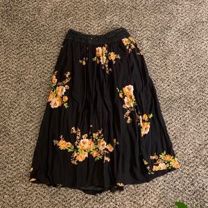 Flowy floral skirt